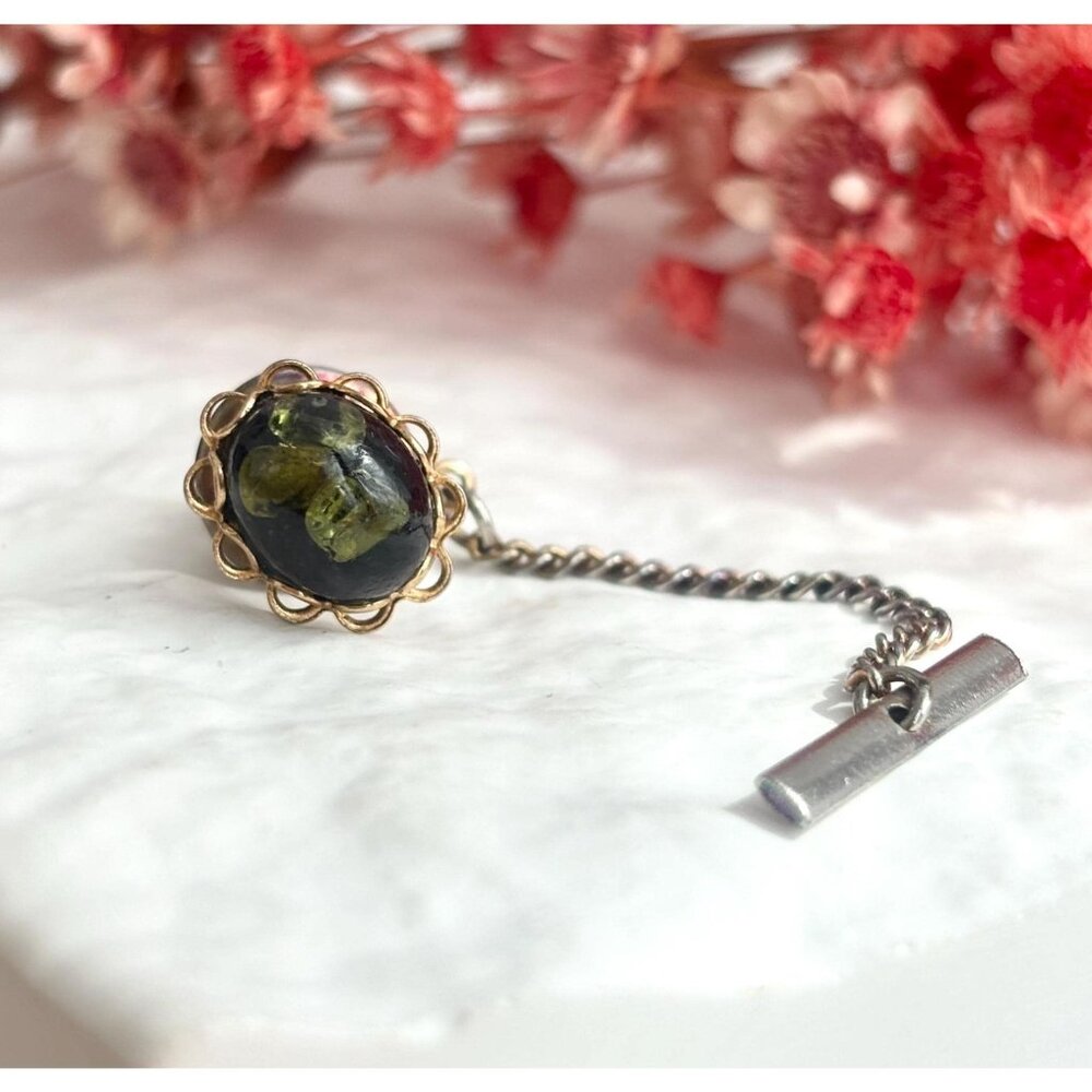 Faux Green Stone Scalloped Edging Silver Toned Vintage Men's Tie Tack